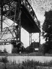 Vaughn Wascovich, Flats Industrial Railroad Bridge. Image courtesy of Transformer Station