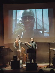 Keith Lamar Performing With Band